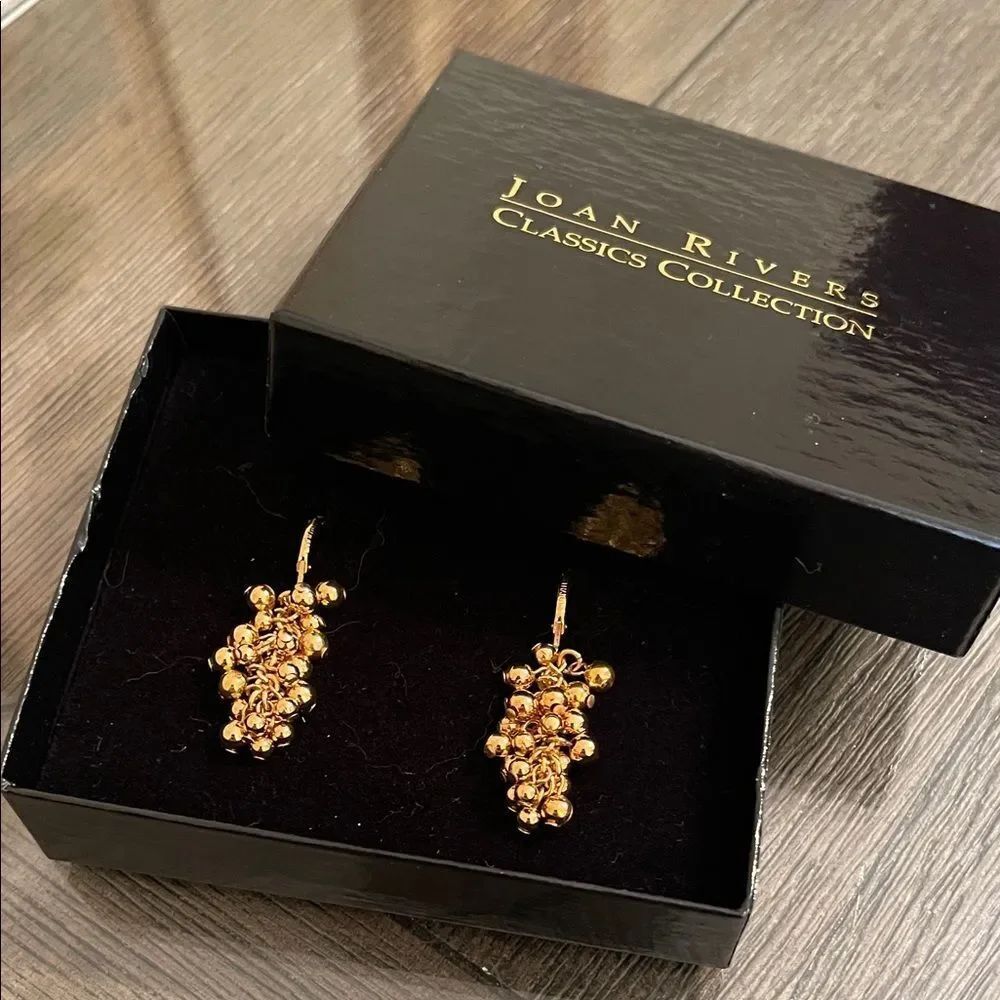 Joan Rivers Grape Cluster Lever Back Earrings Golden Finish Bead Earrings
